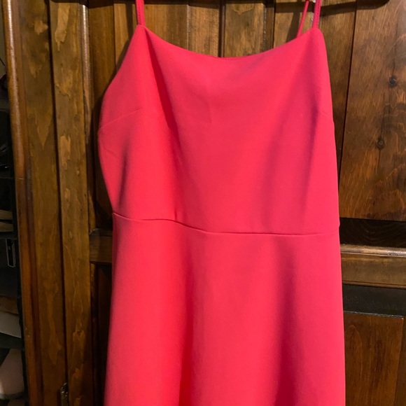 Dress - Picture 2 of 4